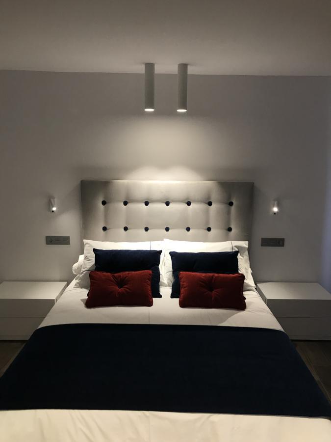 Hotel Duque De Calabria Манзанера Екстериор снимка